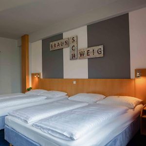 Familien-Zimmer